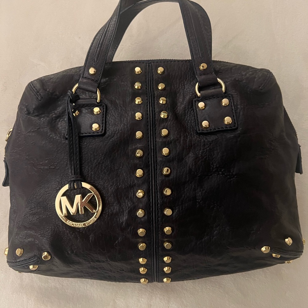 🩷Michael Kors Dark Blue and Gold Studded Satchel💚